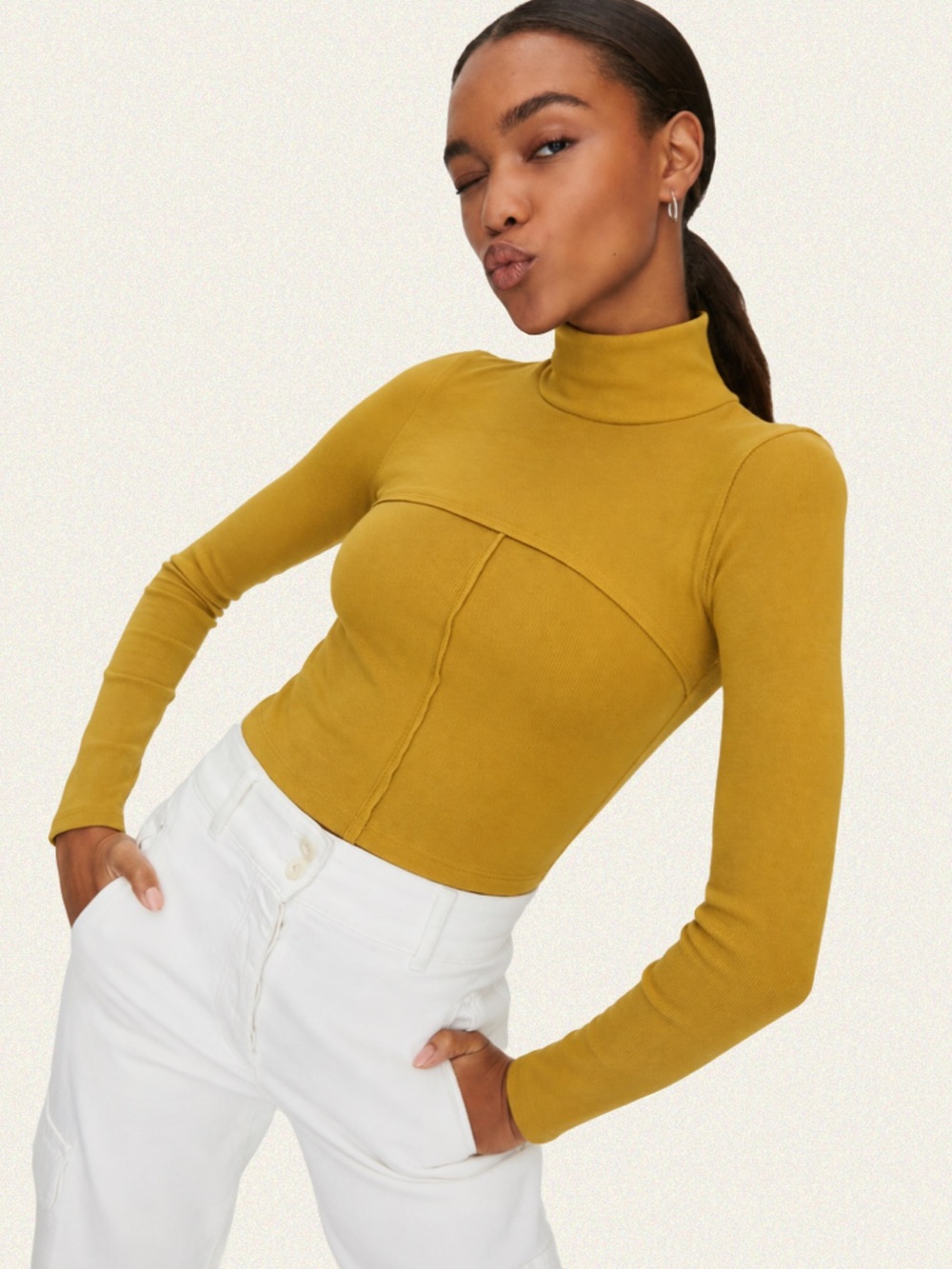 Wilfred Moon Turtleneck